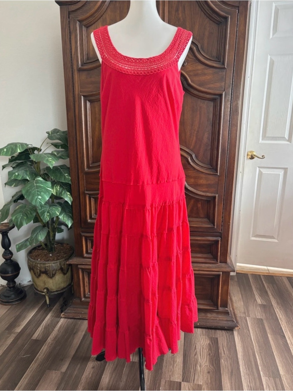 Jones Wear Dress red maxi dress